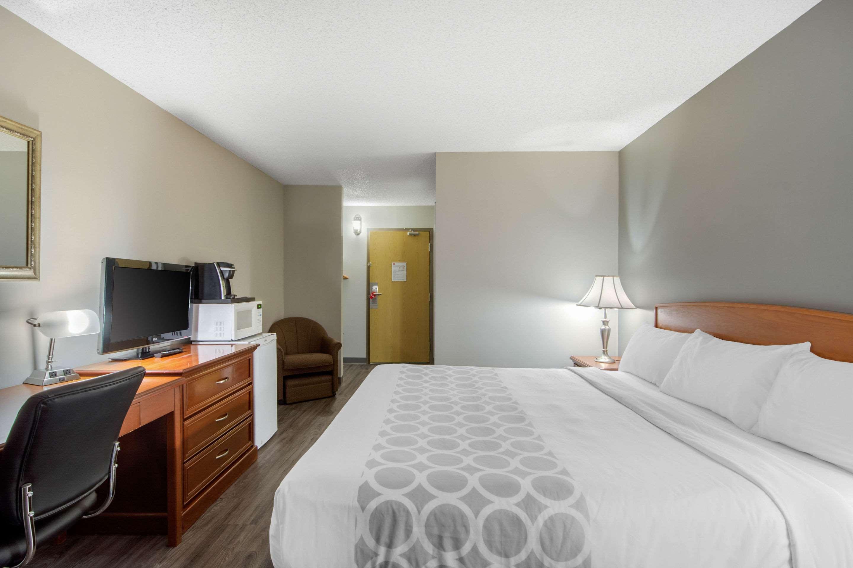 Econo Lodge Реджайна Екстер'єр фото