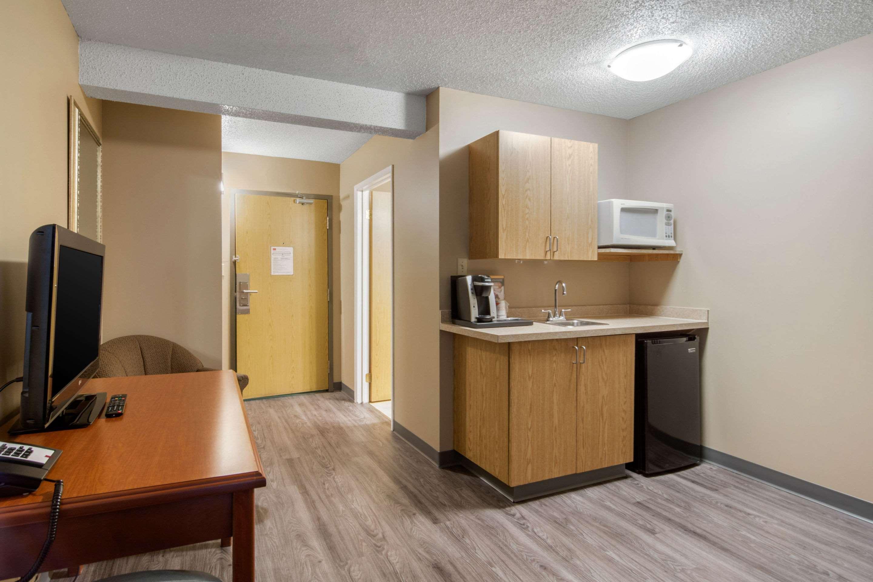 Econo Lodge Реджайна Екстер'єр фото